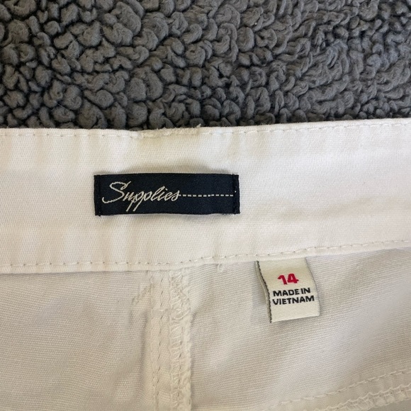 Supplies Size 14 Shorts with the Pockets - Picture 6 of 8